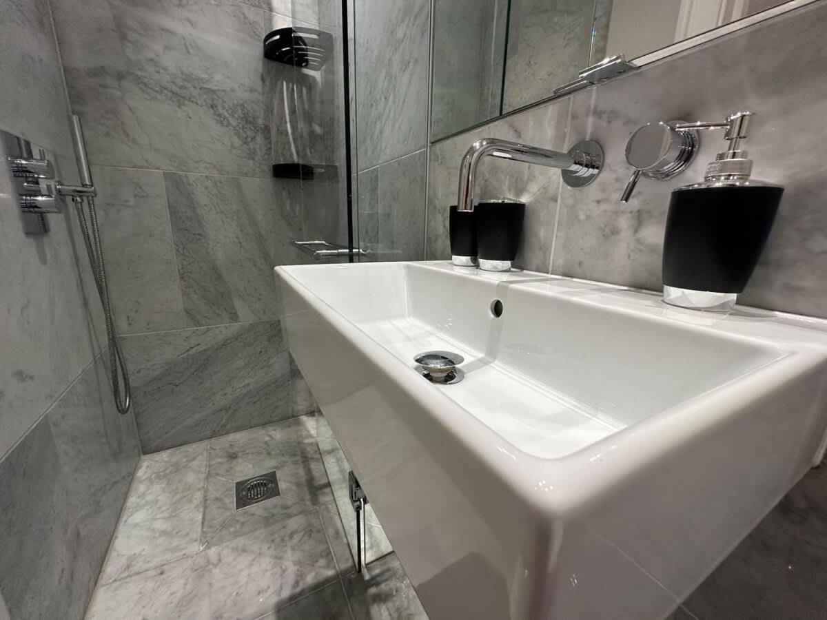 Sg, Chic Covent Garden Apartment London Exterior photo