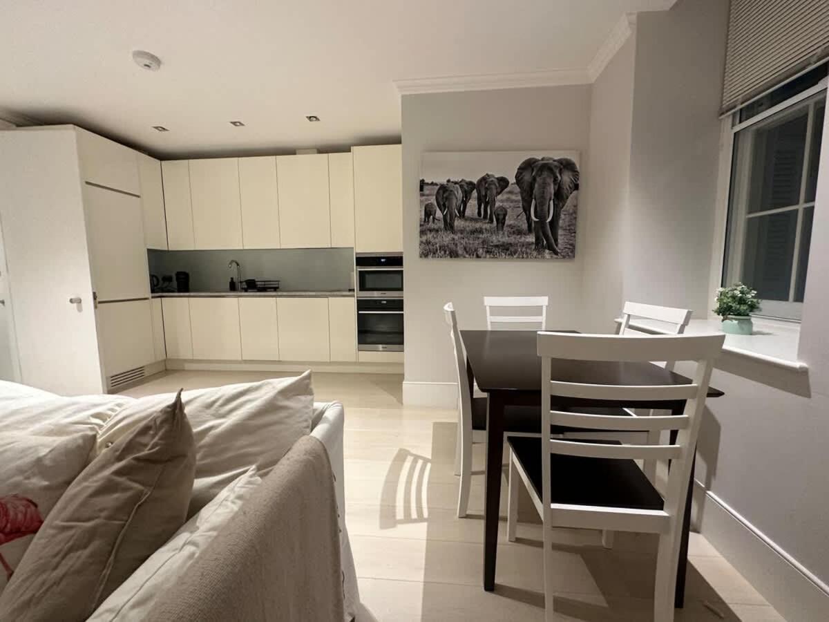 Sg, Chic Covent Garden Apartment London Exterior photo